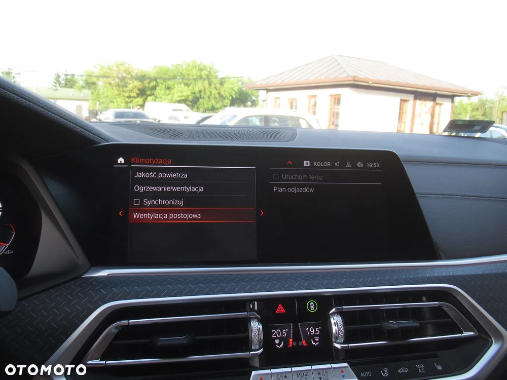 BMW X5 xDrive40i mHEV - 26