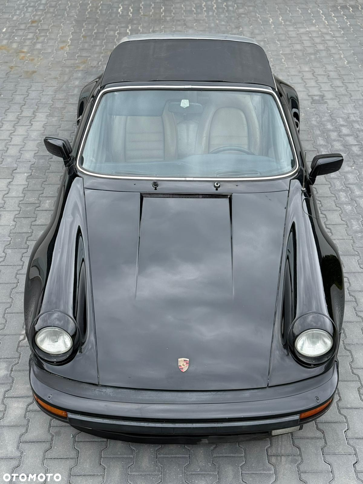 Porsche 911 - 24