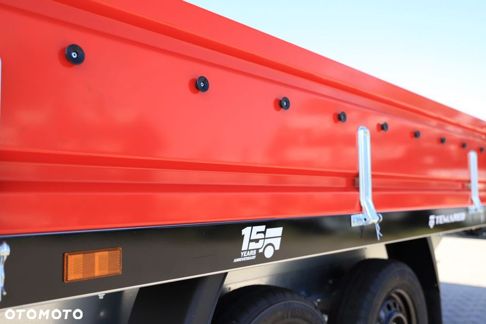 TEMARED TRANSPORTER LIMITOWANA EDYCJA  3015/2 0,75T 304x153x40 cm, dmc 750 kg, Full LED - 27