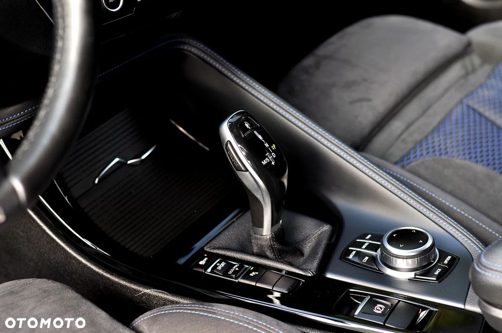 BMW X2 sDrive18d M Sport - 21