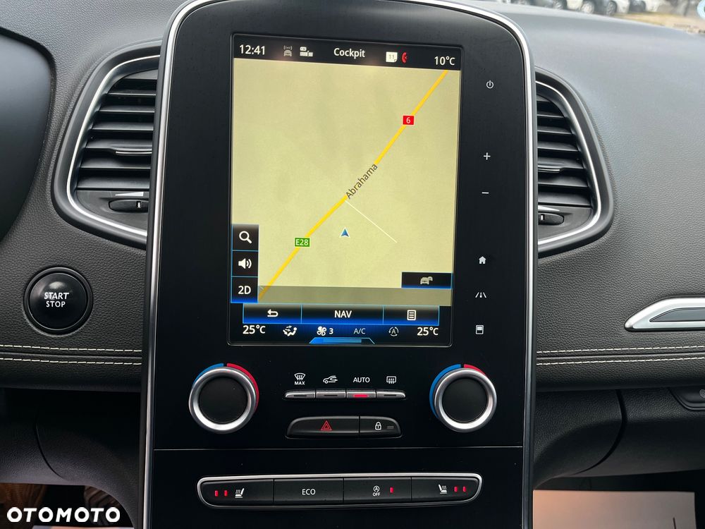 Renault Grand Scenic - 14