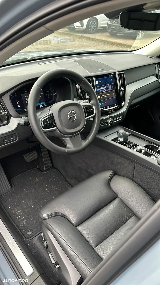 Volvo XC 60 T6 AWD Plus Dark - 7