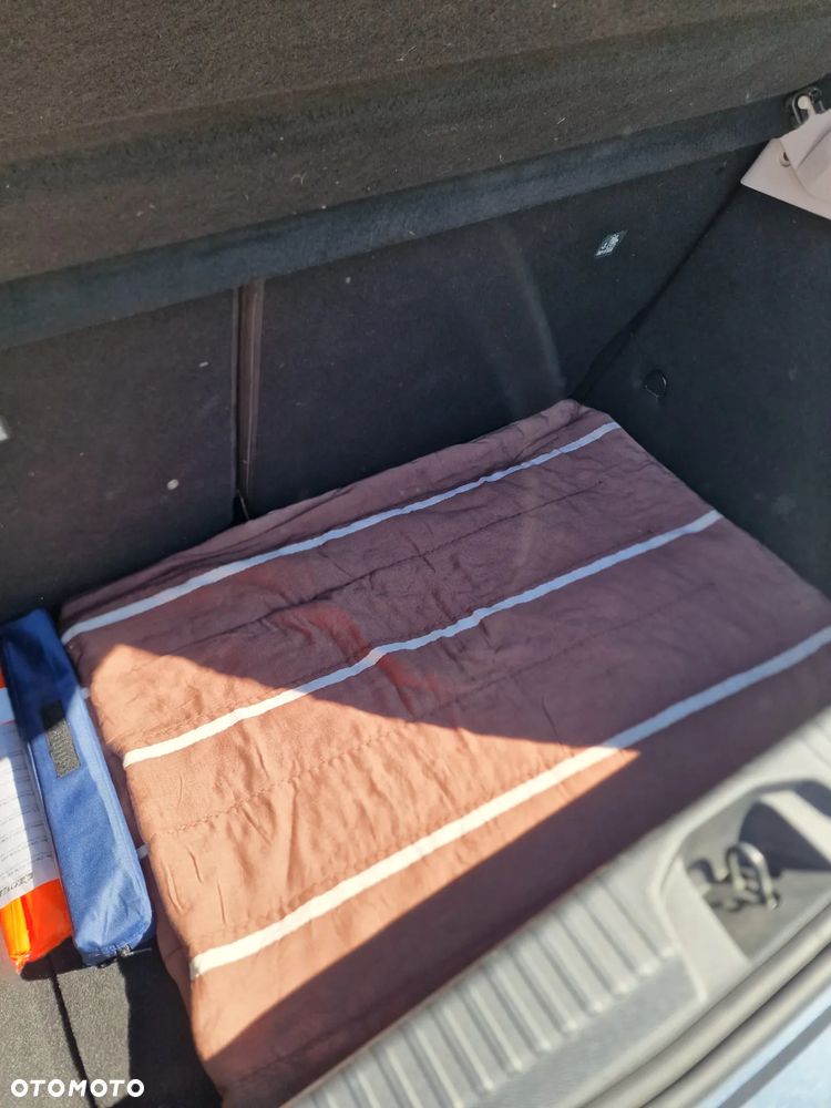 Renault Clio 1.0 TCe Intens - 17