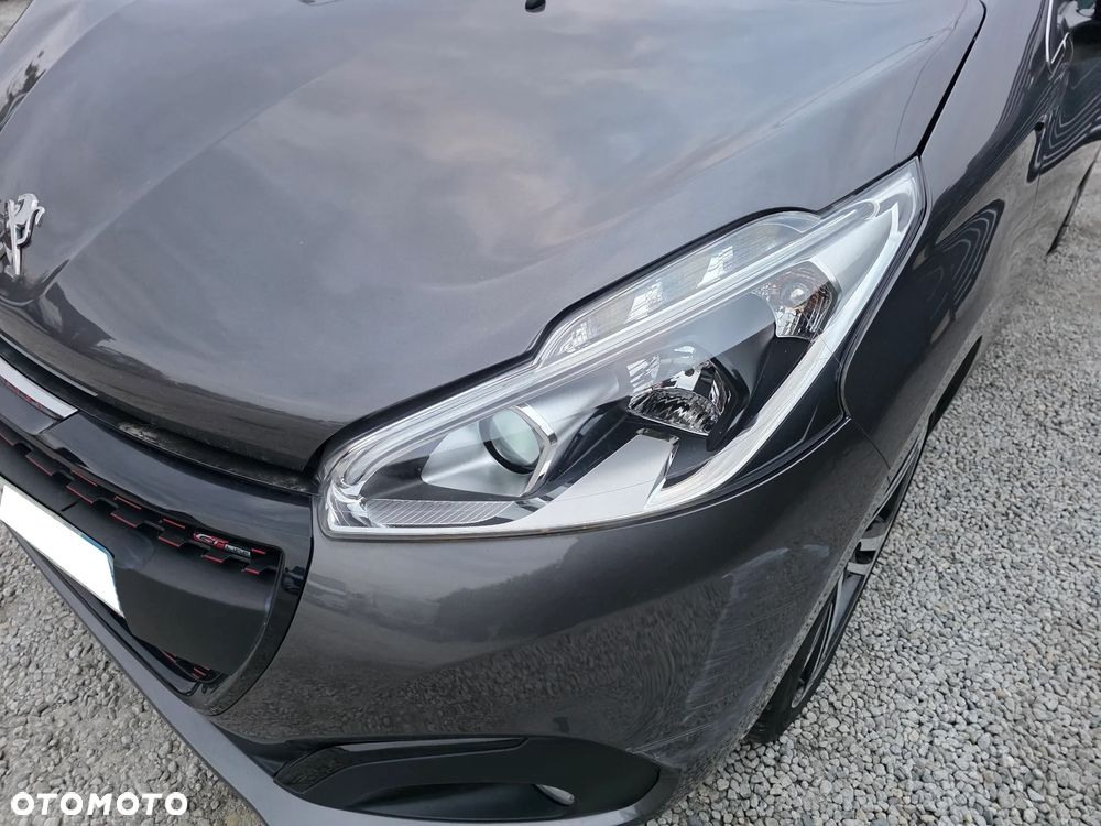 Peugeot 208 1.2 PureTech Allure S&S EAT6 - 10