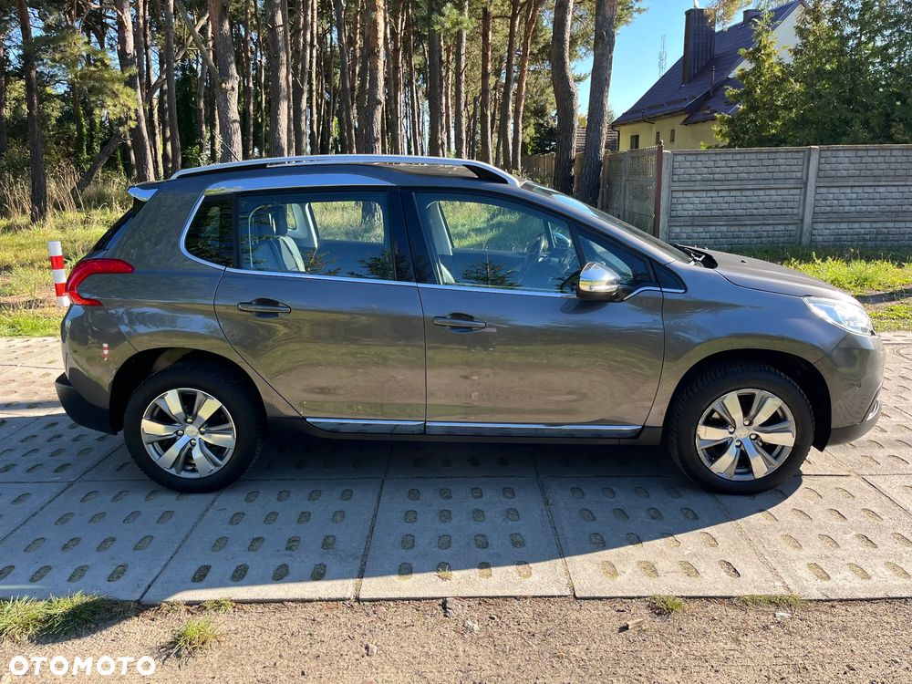 Peugeot 2008 1.6 VTi Allure - 10