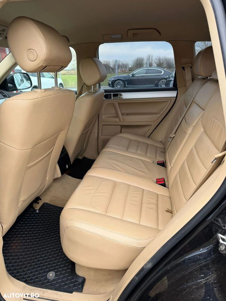 Volkswagen Touareg 3.0 V6 TDI DPF Automatik Individual - 9