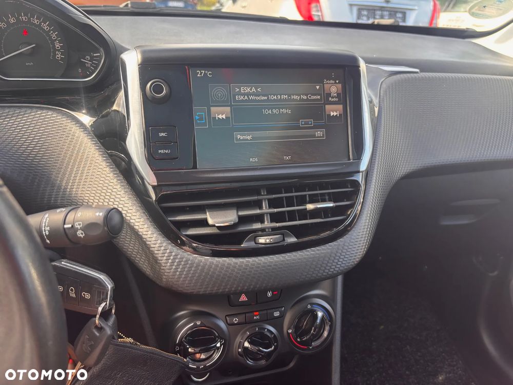 Peugeot 2008 PureTech 82 Style - 20