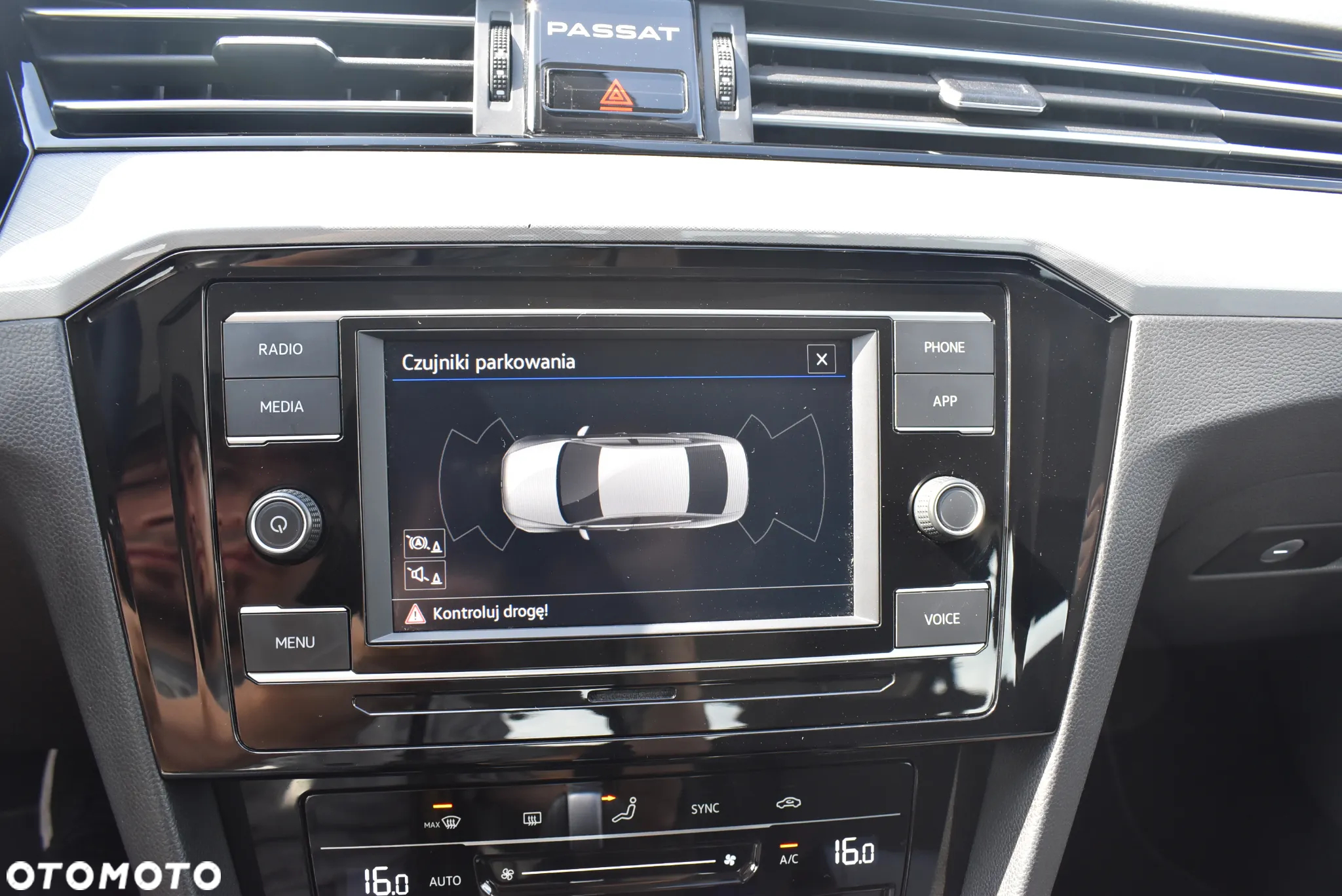 Volkswagen Passat 1.5 TSI EVO Business DSG - 32