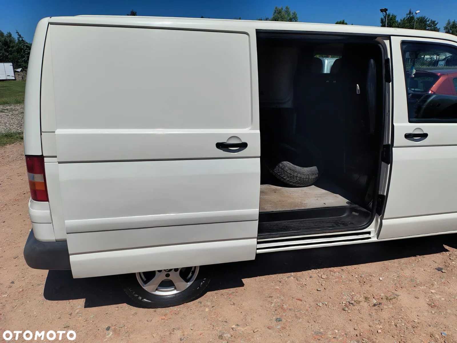 Volkswagen Transporter T5 - 4