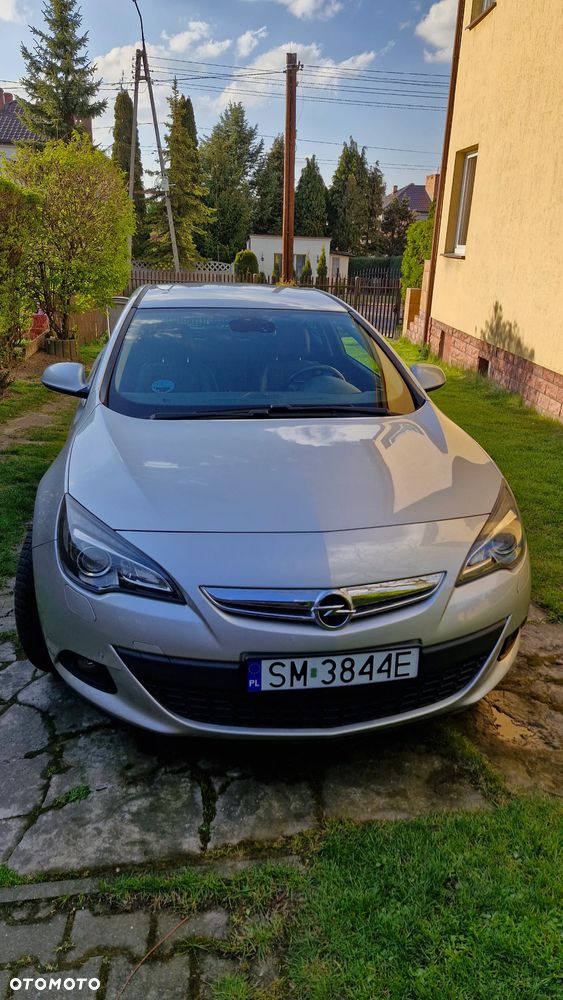 Opel Astra 1.6 Turbo Innovation - 4