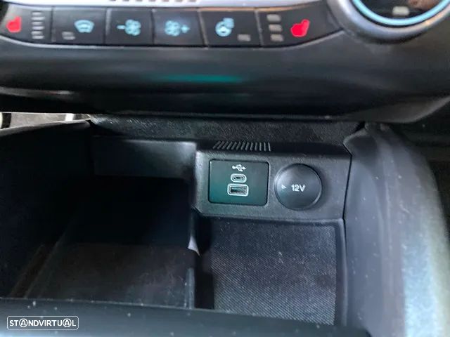 Ford Focus SW 1.0 EcoBoost Hybrid ST-LINE - 30