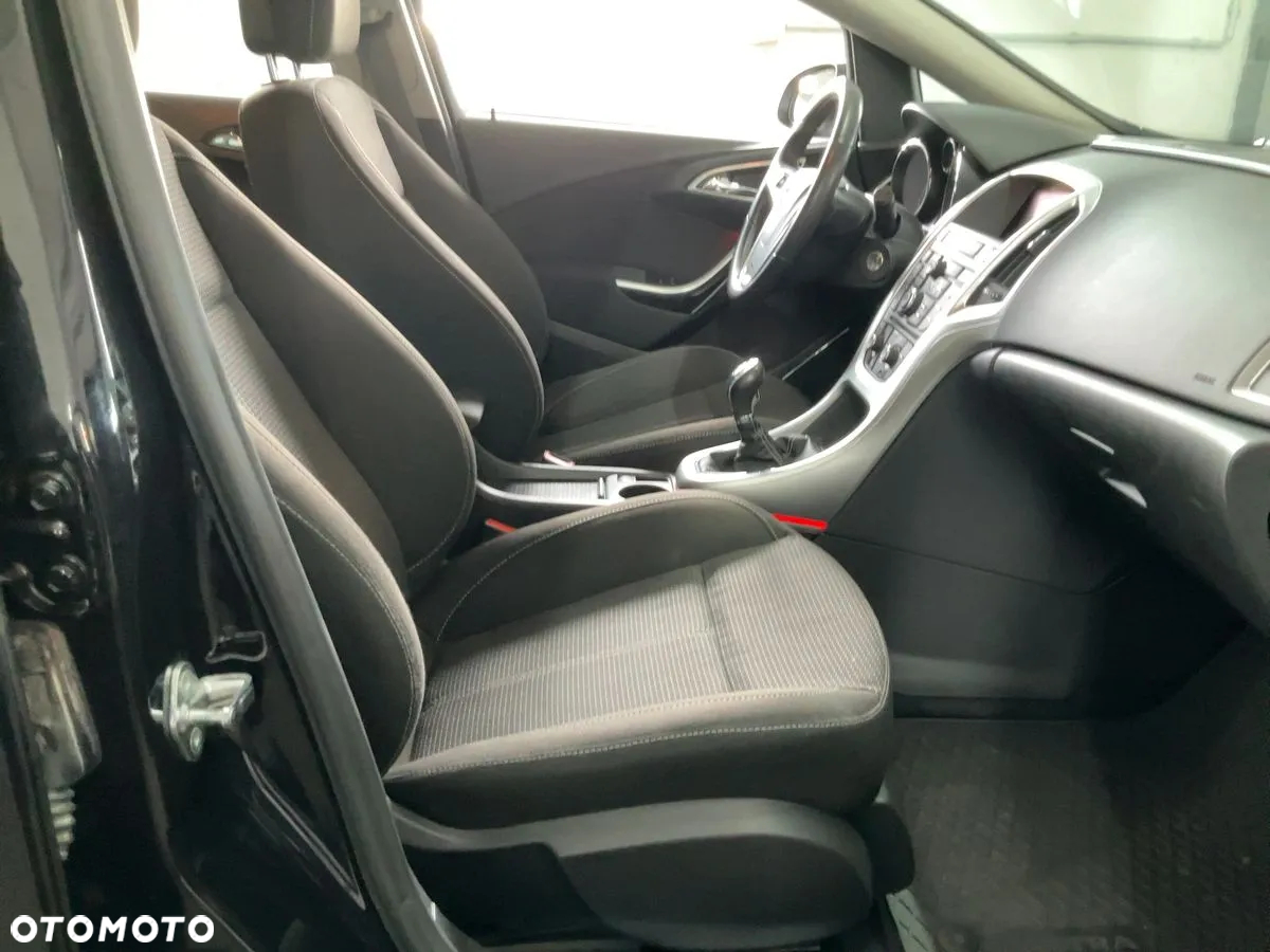 Opel Astra 1.4 Turbo Edition Sport - 11