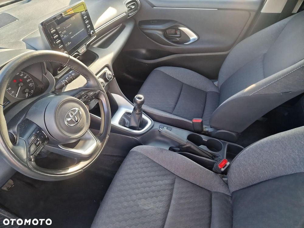 Toyota Yaris 1.0 Comfort - 10