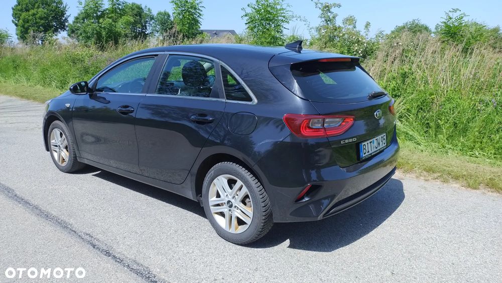 Kia Ceed 1.6 CRDi DCT Platinum Edition - 13
