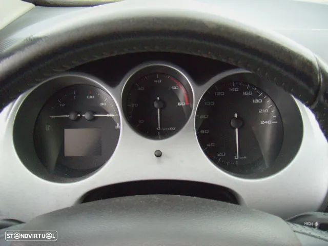 SEAT Altea 1.6 TDI ITECH Ecomotive - 8