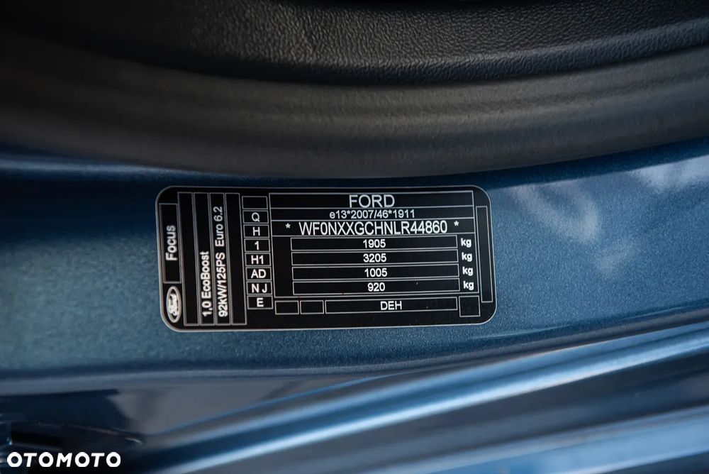 Ford Focus - 38