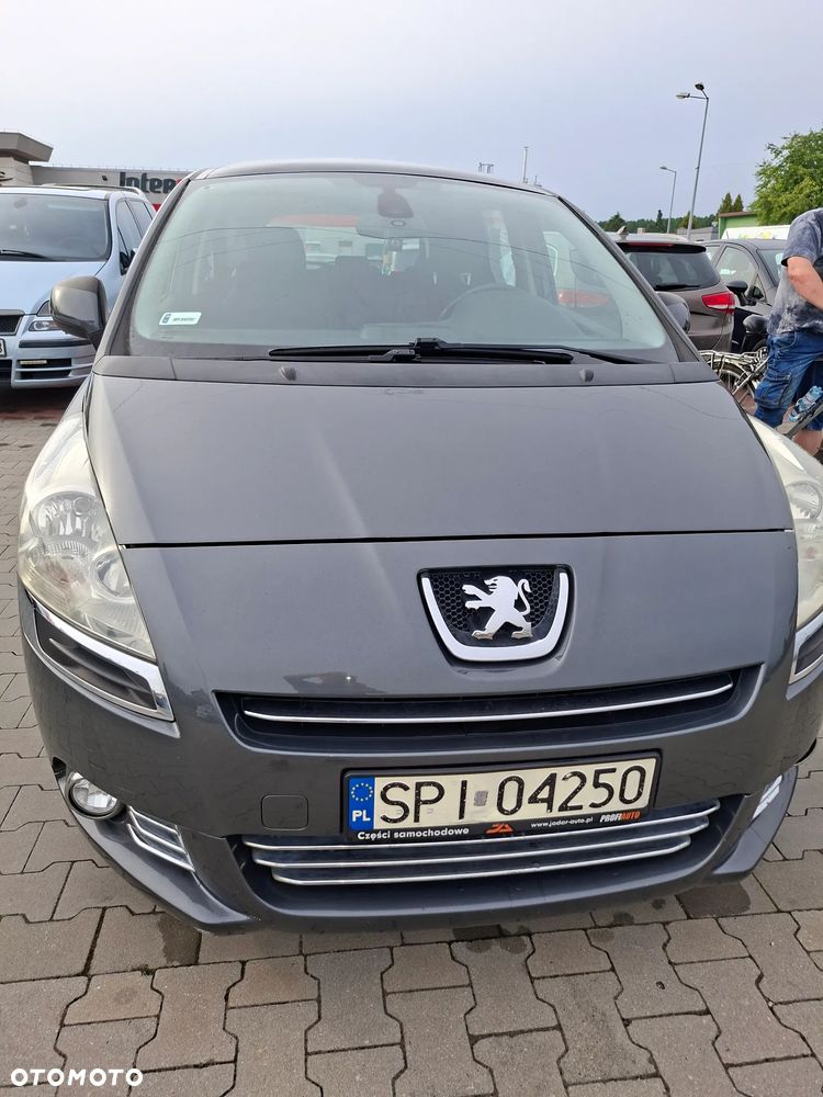 Peugeot 5008 - 6