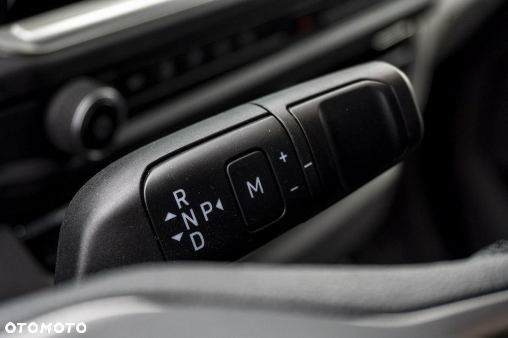 Volkswagen Transporter - 18