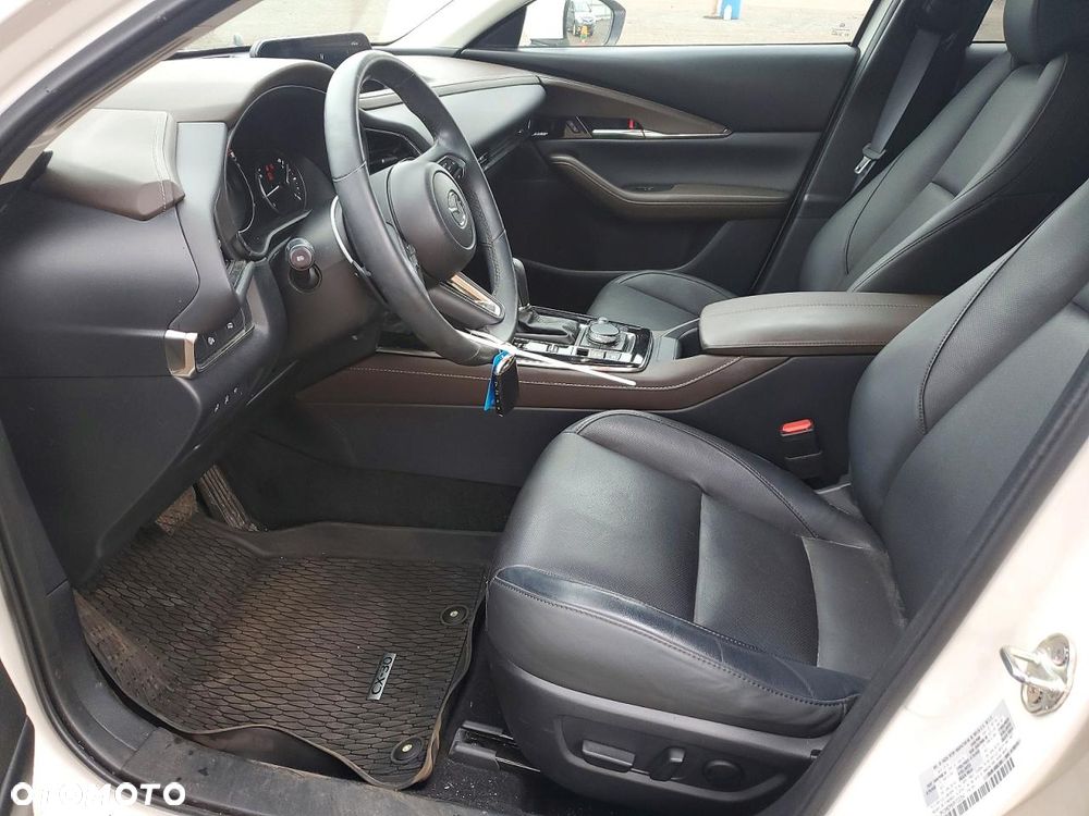 Mazda CX-30 - 8