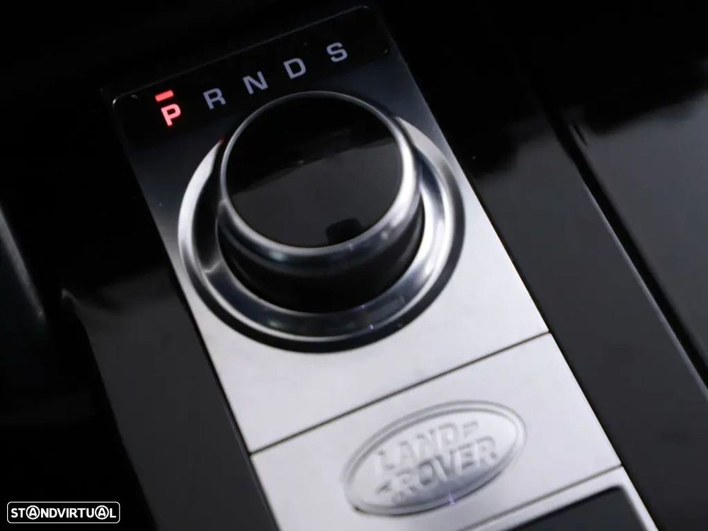 Land Rover Discovery 2.0 SD4 HSE Luxury Auto - 23