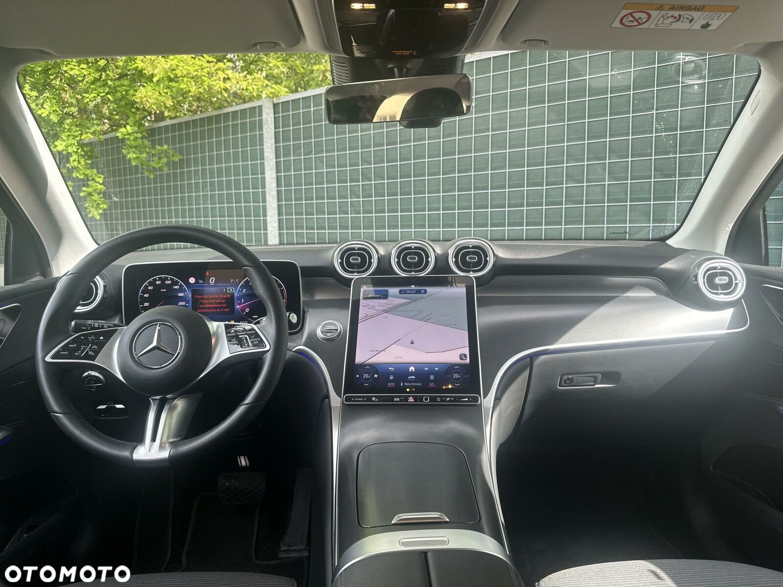 Mercedes-Benz GLC - 17