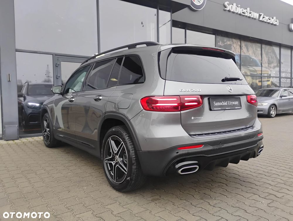 Mercedes-Benz GLB 200 mHEV AMG Line 7G-DCT - 7