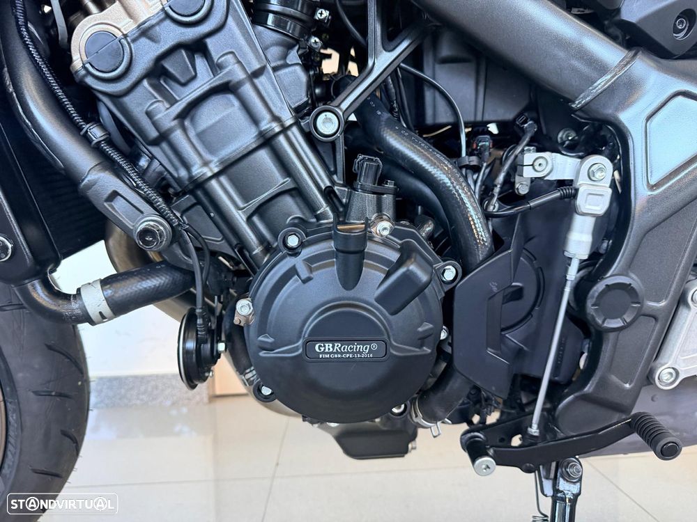 Honda CB 650RA - 9
