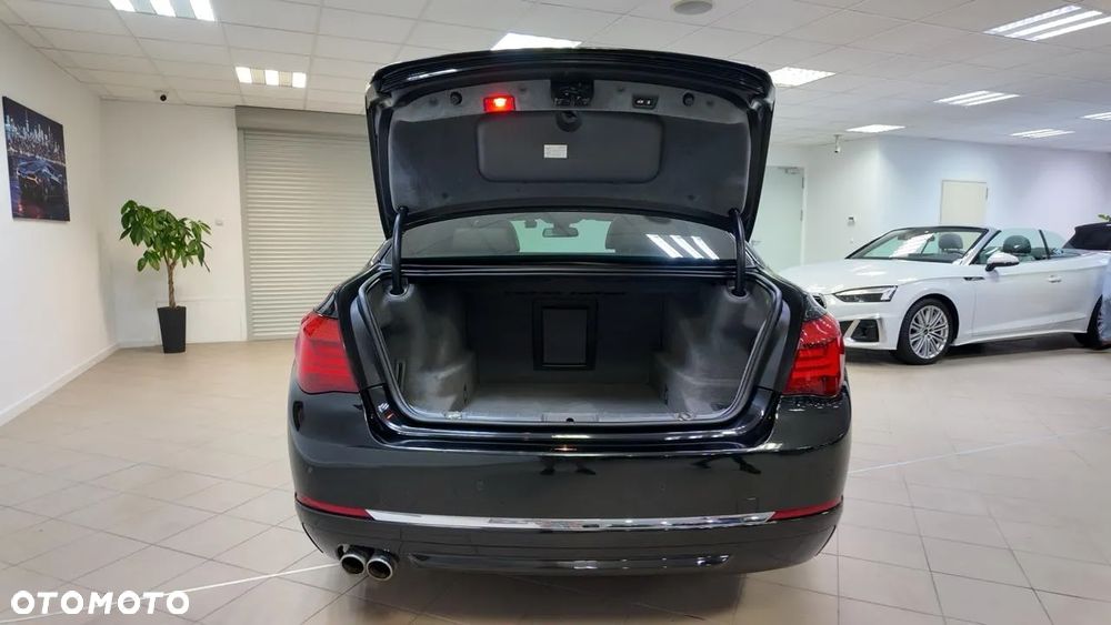 BMW Seria 7 730d xDrive - 40