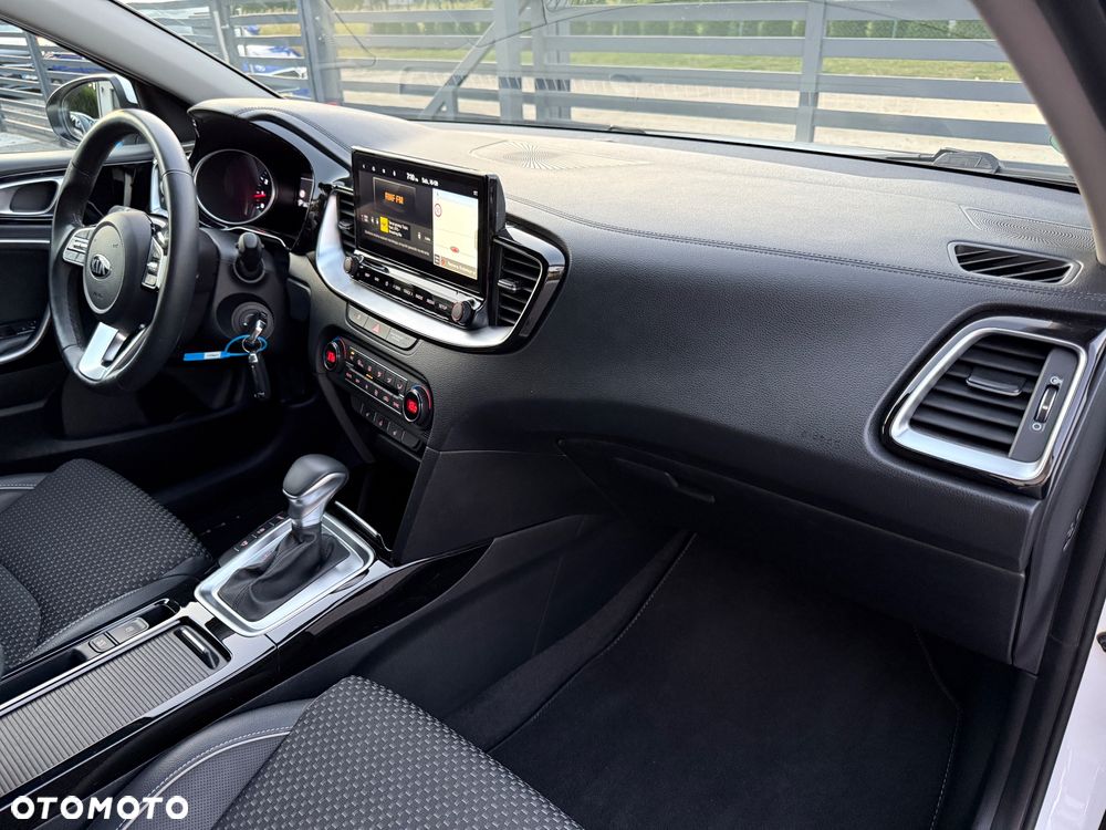 Kia XCeed 1.4 T-GDI OPF DCT7 JBL SOUND EDITION - 25