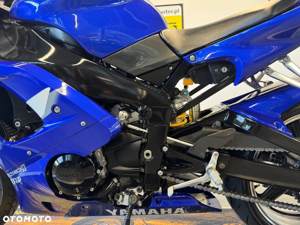 Yamaha YZF - 23