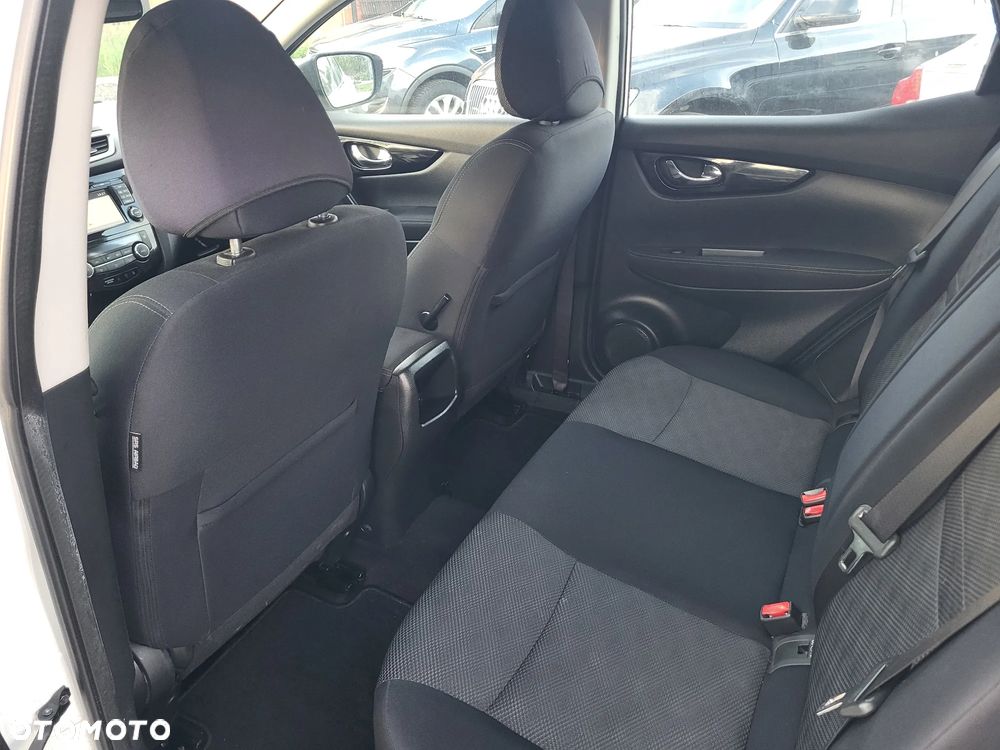 Nissan Qashqai 1.2 DIG-T Tekna - 29