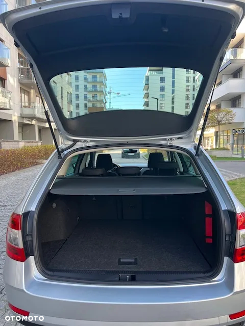 Skoda Octavia 2.0 TDI DSG Clever - 12