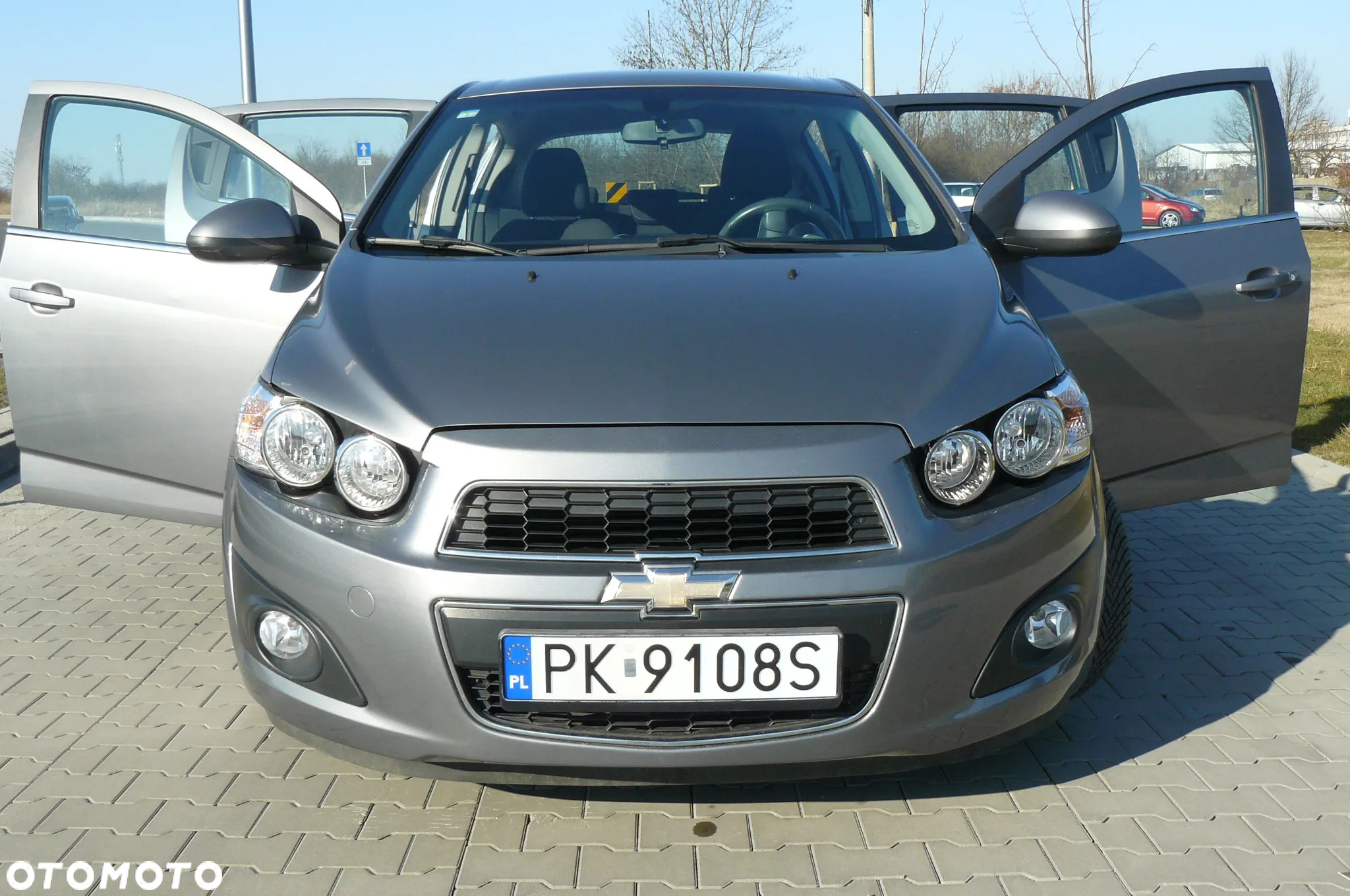 Chevrolet Aveo - 4