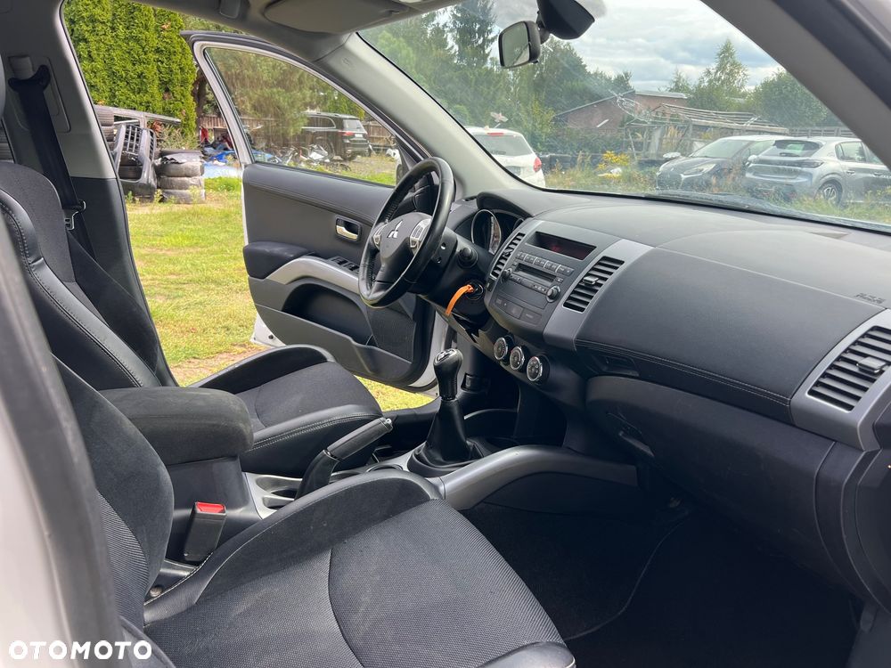 Mitsubishi Outlander 2.0 2WD Edition - 11