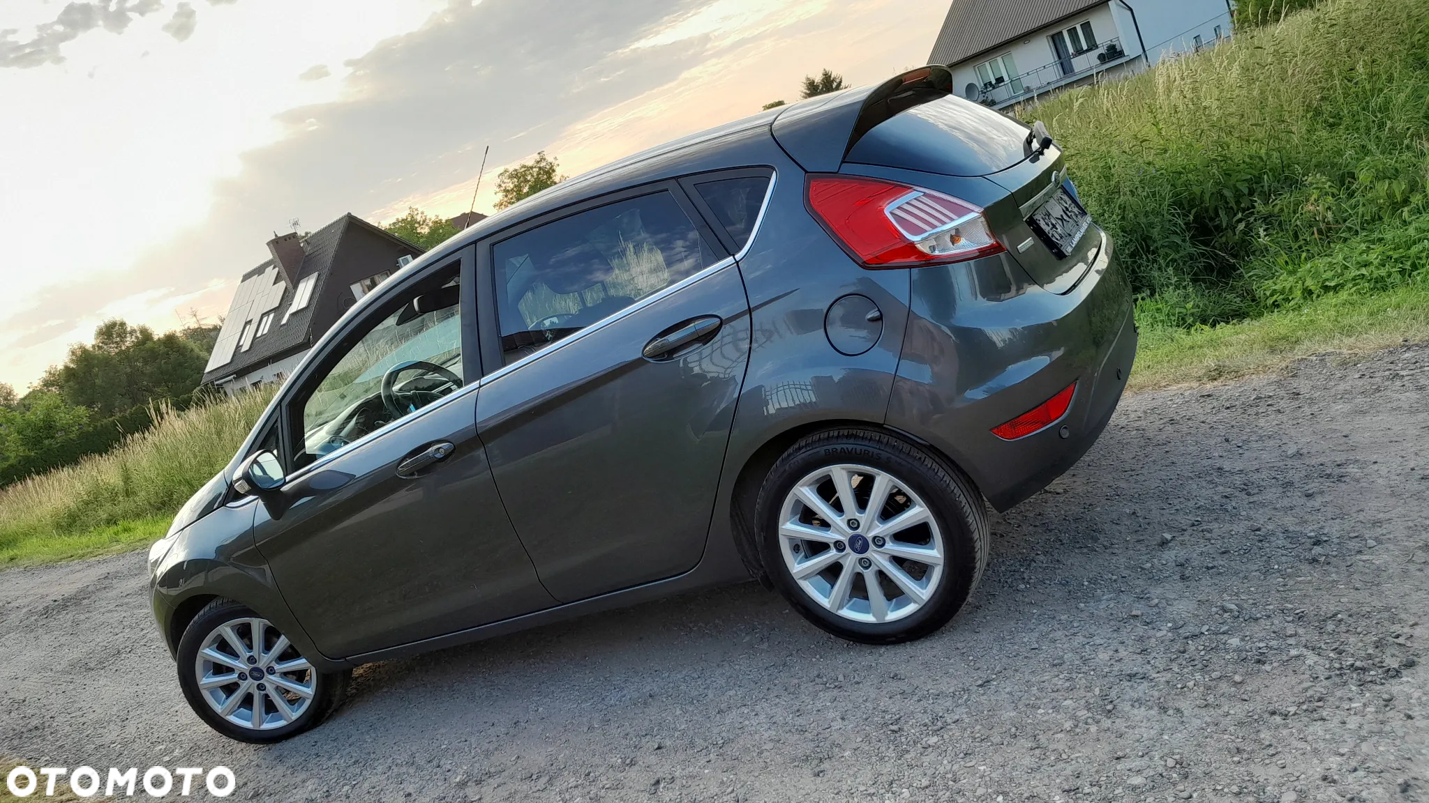 Ford Fiesta - 17