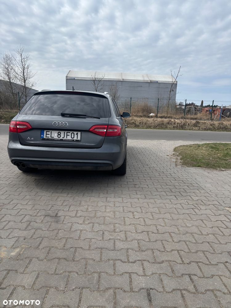 Audi A4 Avant 2.0 TDI Multitronic - 14