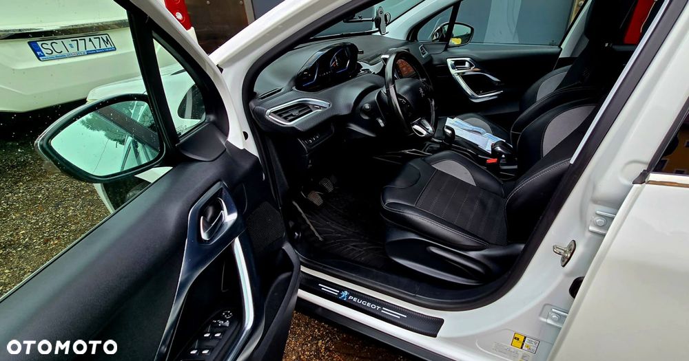 Peugeot 2008 1.6 BlueHDi Allure - 16