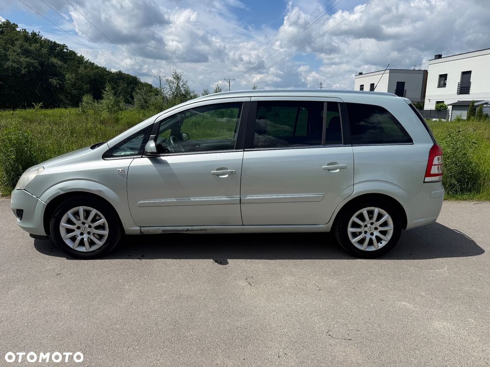 Opel Zafira 1.9 CDTI Elegance - 2