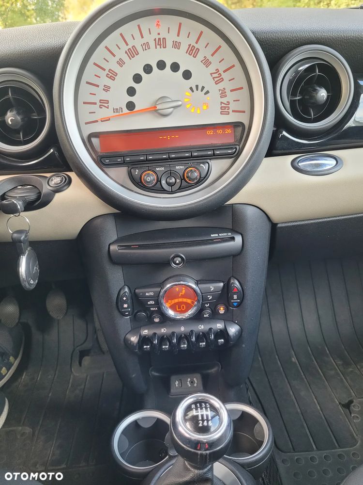 MINI ONE - 18