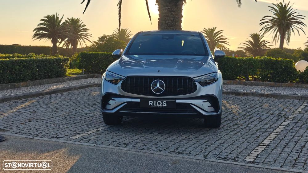 Mercedes-Benz GLC 300 de Coupe 4Matic - 11