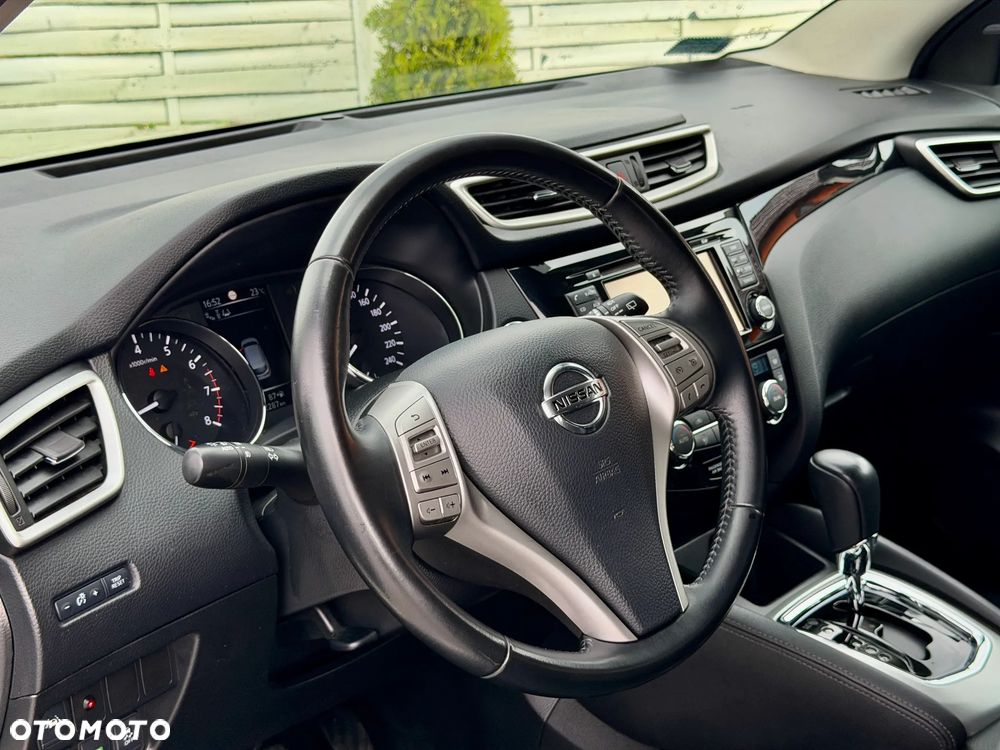 Nissan Qashqai 1.2 DIG-T Tekna Xtronic - 10