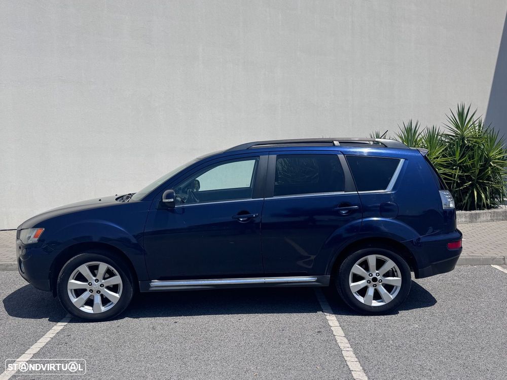 Mitsubishi Outlander 2.2 DI-D Intense+ - 1