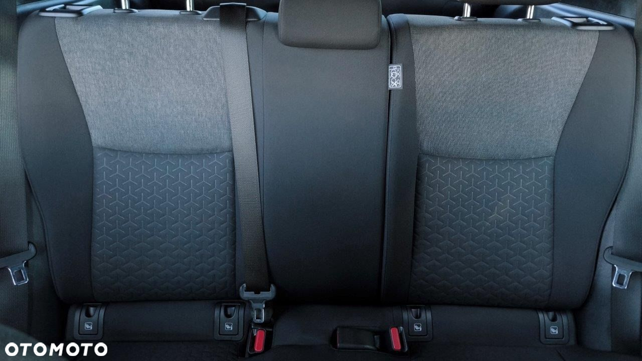 Toyota Yaris Cross - 20