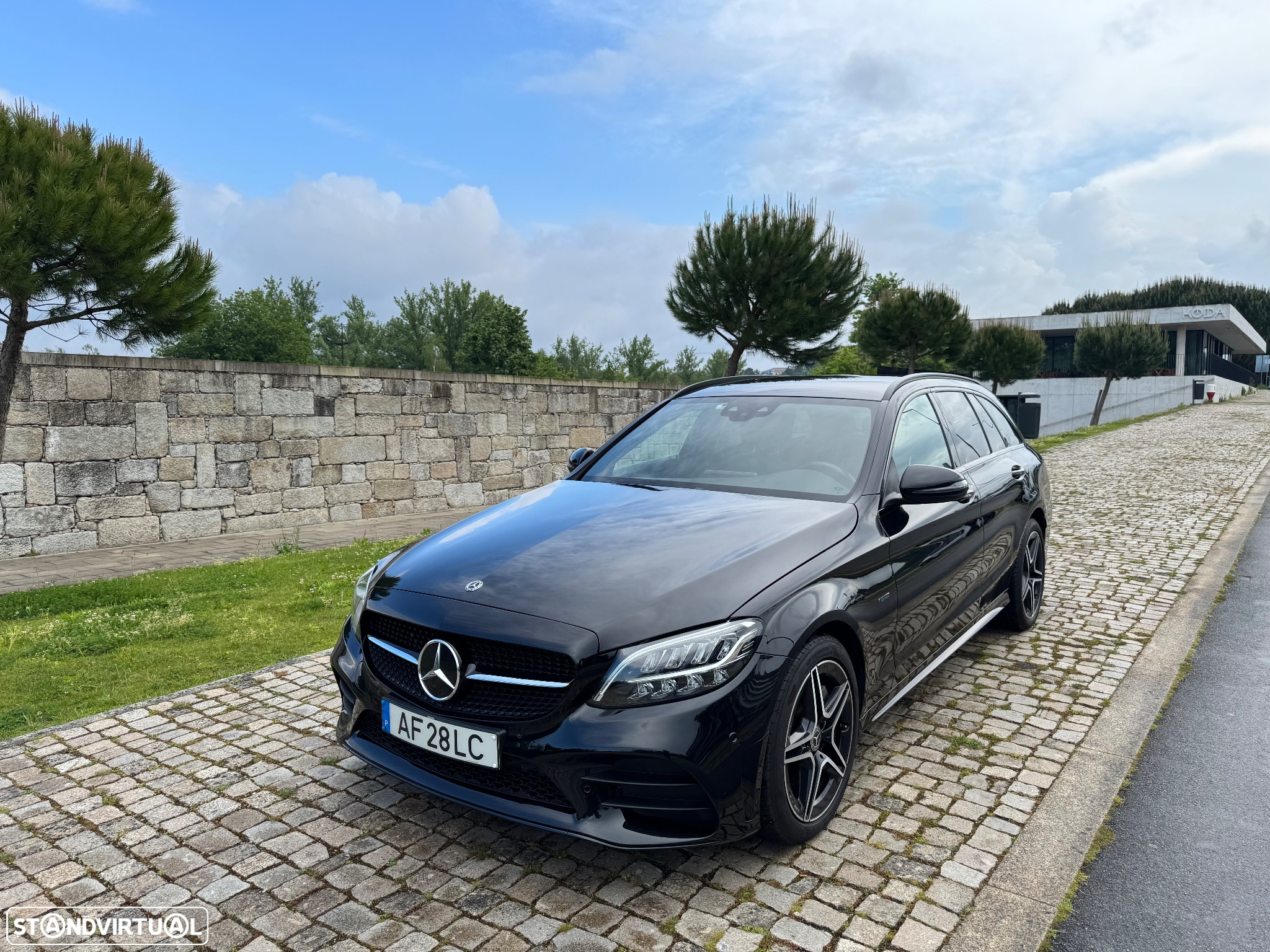 Mercedes-Benz C 300 de AMG Line - 25