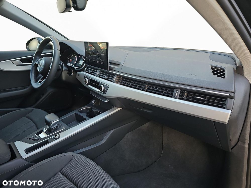 Audi A4 Limousine - 24