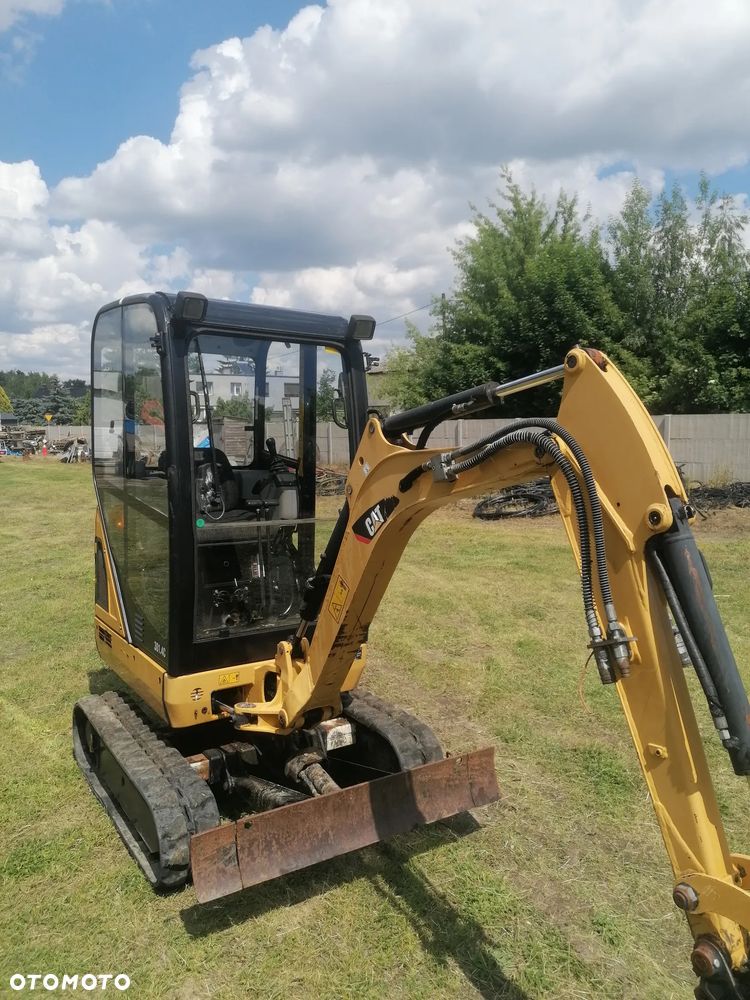Caterpillar 301.4 - 9