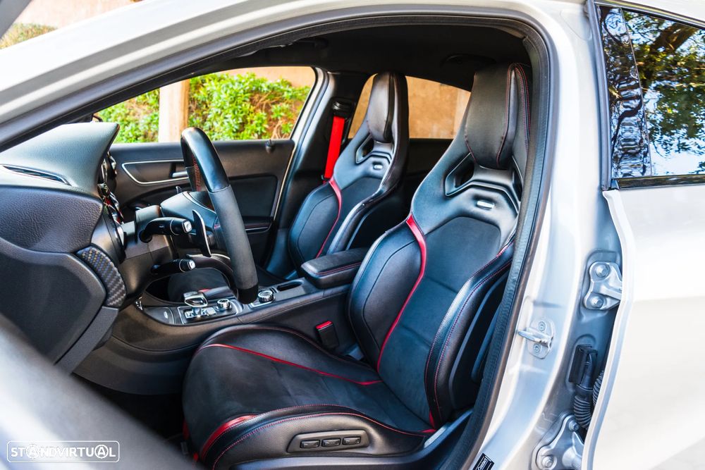 Mercedes-Benz A 45 AMG 4Matic Speedshift 7G-DCT - 9