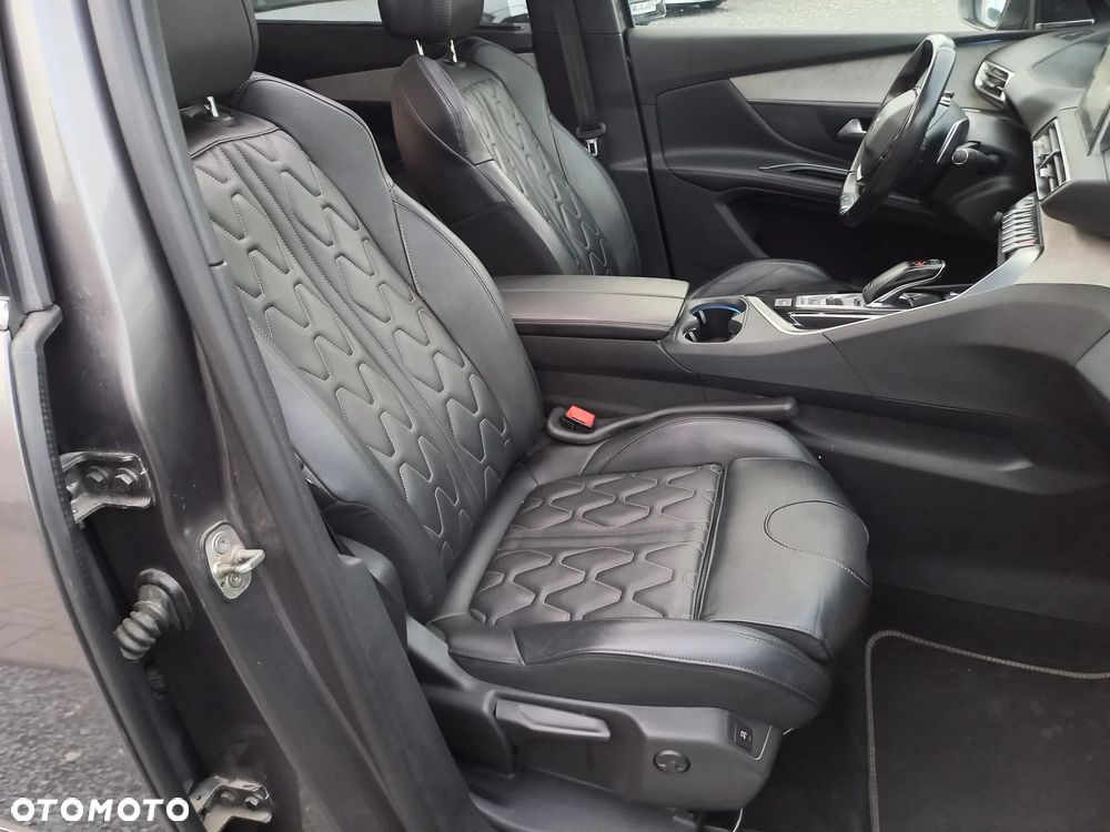 Peugeot 5008 BlueHDi 180 EAT8 GT - 22