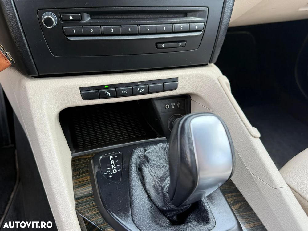 BMW X1 - 13
