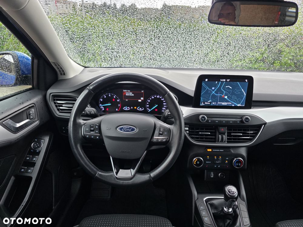 Ford Focus 1.5 EcoBoost STart-Stopp-System TITANIUM - 8